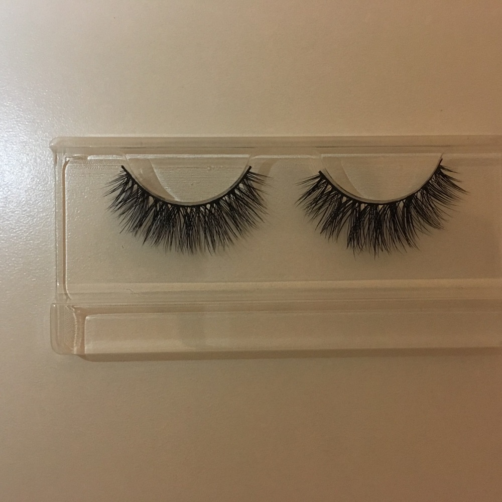 Mink Full False Eyelash Strip Extension - Picture 6 of 8